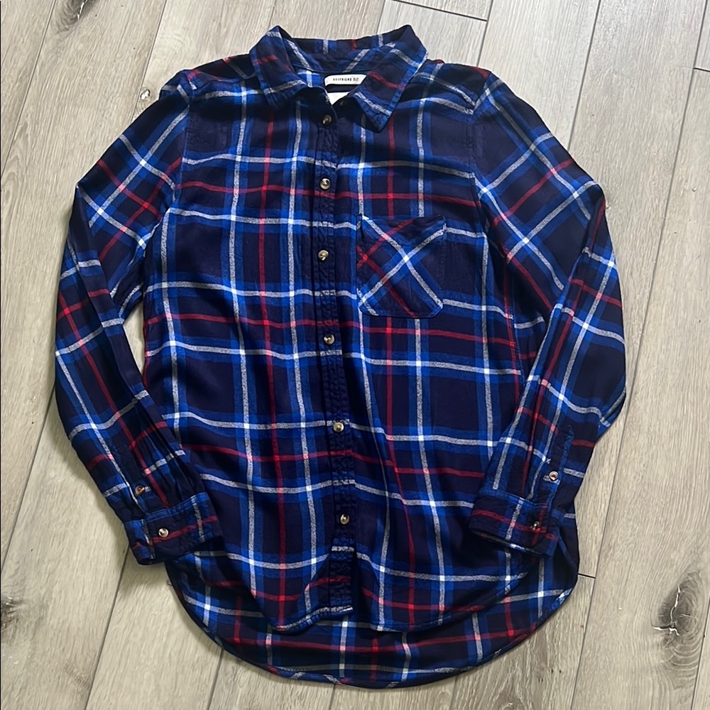 American Eagle Boyfriend Fit Button Down